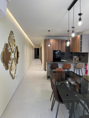 Superb 3 Bedroom Apartment in Gzira Promenade